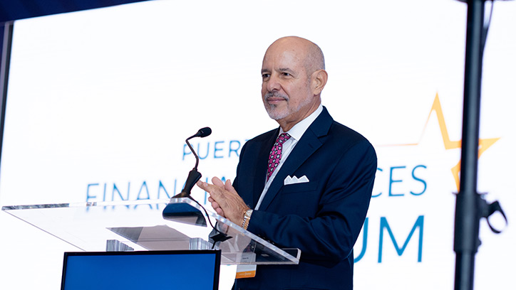 Presenter addressing attendees at the 2024 Forum